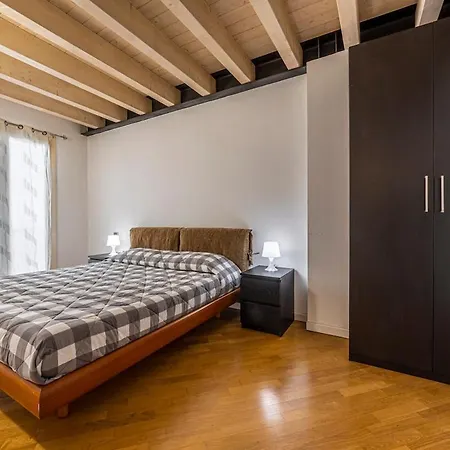 Barbudo's House Апартаменты Лонато